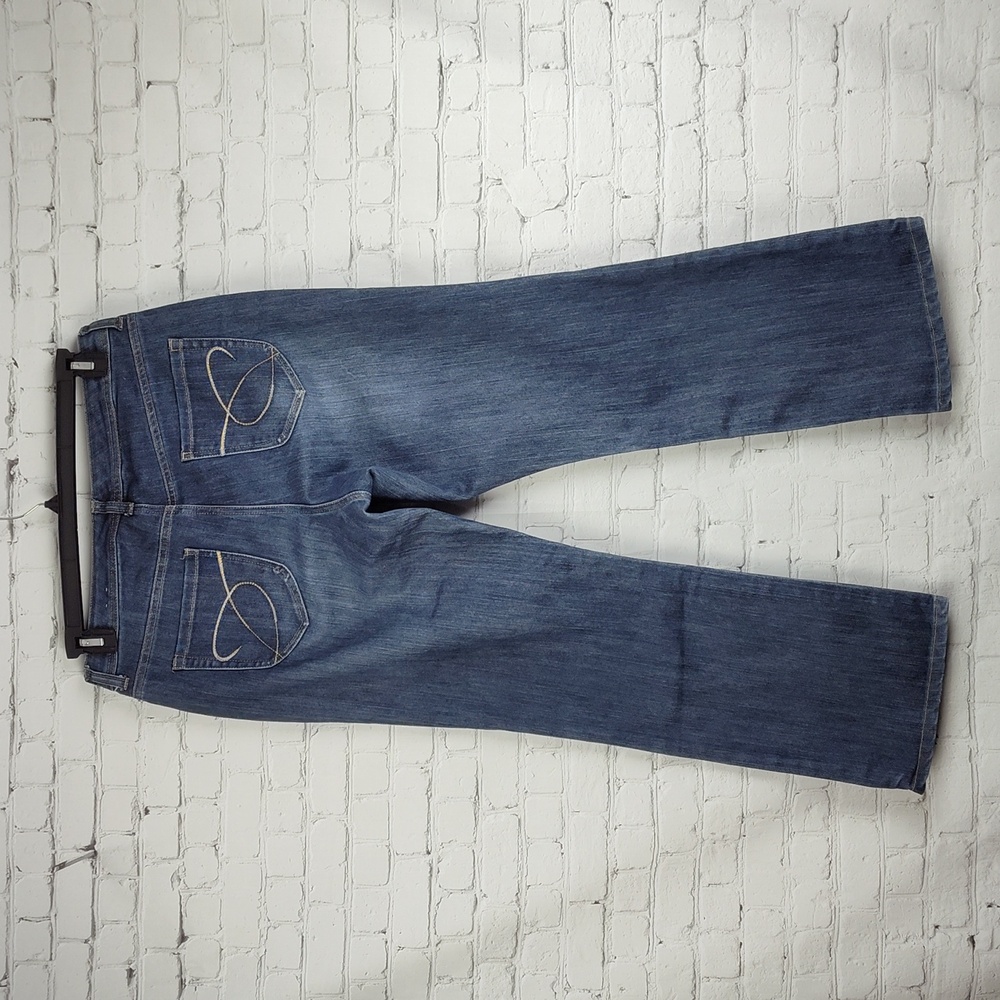 Chico's Platinum Radiant RG Jeans 1.5 M/10 Gold stitching Inseam 29
